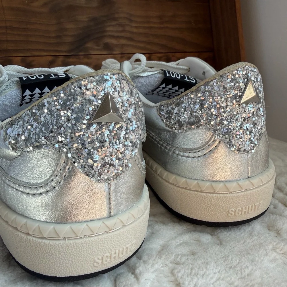Schutz ST-001 Metallic Silver Glitter Leather Sneakers Women 7.5 Low Top Lace Up